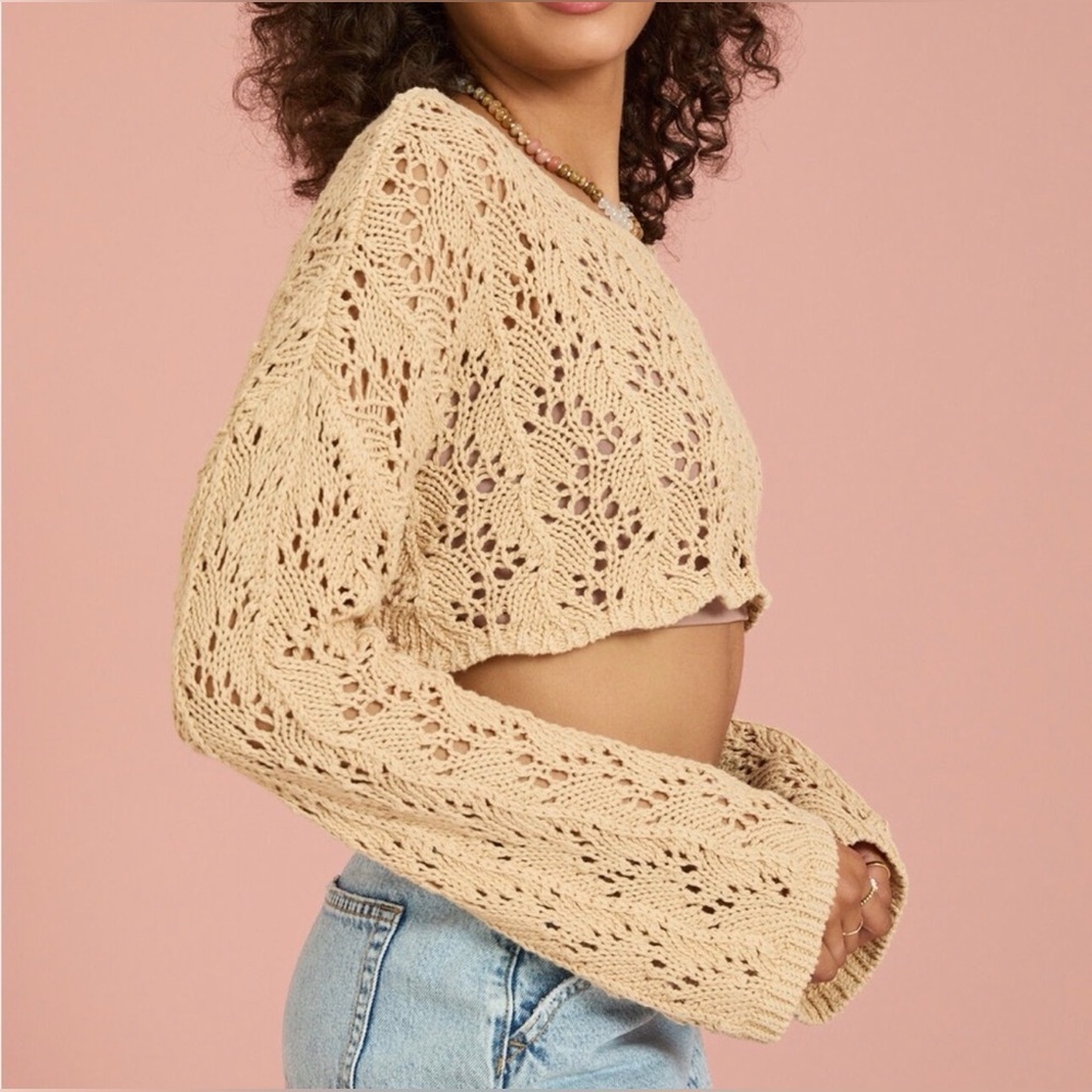 Altar’d State Cropped Open Knit Sweater Beige Size Small